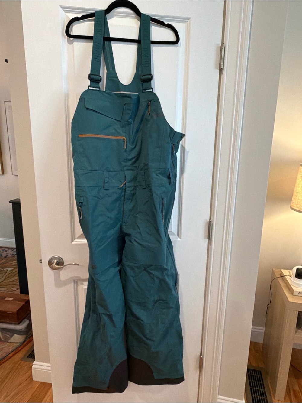 TREW TREWTH Bib Classic Snow Pants Size XL 32” Inseam Ski Snowboard